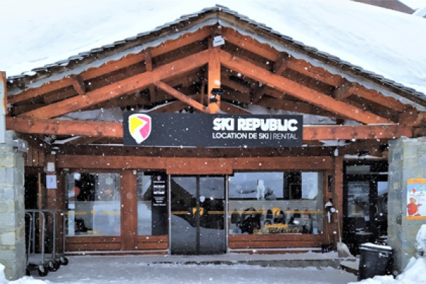 Ski Republic Gliss Center
